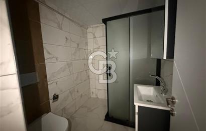 MENEMEN KOYUNDERE’DE TERASLI SİTE İÇİ 3+1 SATILIK ARAKAT DAİRE 