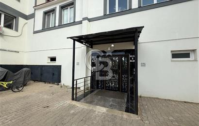 MENEMEN KOYUNDERE’DE TERASLI SİTE İÇİ 3+1 SATILIK ARAKAT DAİRE 