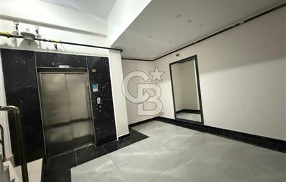 MENEMEN KOYUNDERE’DE TERASLI SİTE İÇİ 3+1 SATILIK ARAKAT DAİRE 