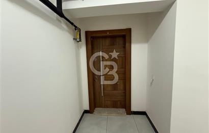 MENEMEN KOYUNDERE’DE TERASLI SİTE İÇİ 3+1 SATILIK ARAKAT DAİRE 