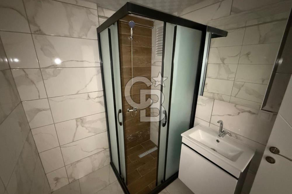 MENEMEN KOYUNDERE’DE TERASLI SİTE İÇİ 3+1 SATILIK ARAKAT DAİRE 