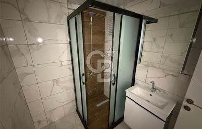 MENEMEN KOYUNDERE’DE TERASLI SİTE İÇİ 3+1 SATILIK ARAKAT DAİRE 