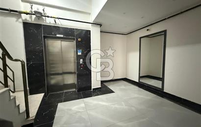 MENEMEN KOYUNDERE’DE TERASLI SİTE İÇİ 3+1 SATILIK ARAKAT DAİRE 