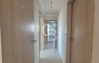 Burak Kul'dan Karşıyaka YÜKSEK VADİ SİTESİ 3+1 Fırsat Daire