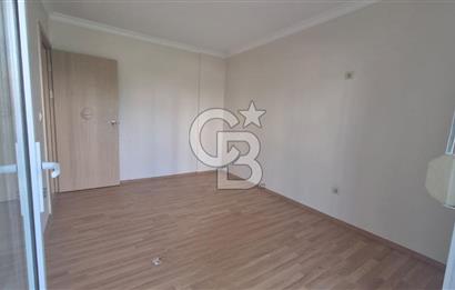 Burak Kul'dan Karşıyaka YÜKSEK VADİ SİTESİ 3+1 Fırsat Daire