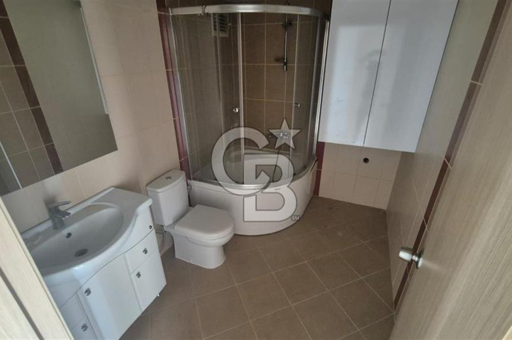 Burak Kul'dan Karşıyaka YÜKSEK VADİ SİTESİ 3+1 Fırsat Daire