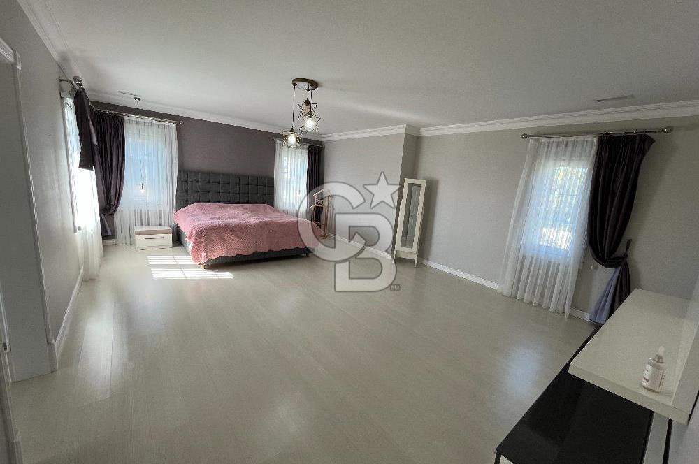 KARAAĞAÇ SUNFLOWER VİLLALARINDA KİRALIK 6+1 VİLLA HAVUZLU