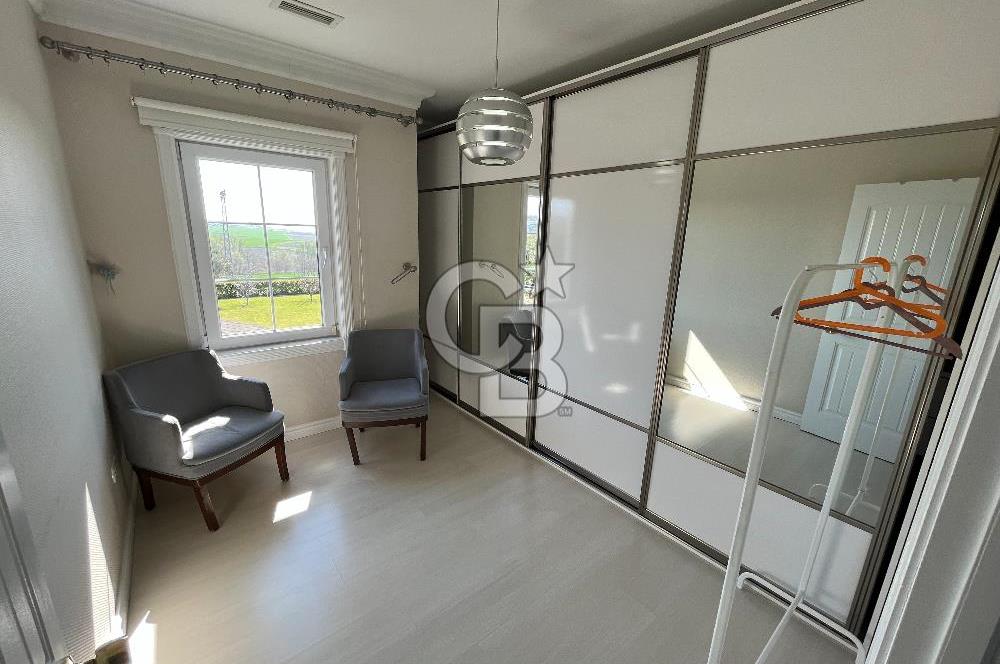 KARAAĞAÇ SUNFLOWER VİLLALARINDA KİRALIK 6+1 VİLLA HAVUZLU