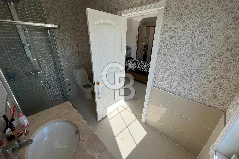 KARAAĞAÇ SUNFLOWER VİLLALARINDA KİRALIK 6+1 VİLLA HAVUZLU