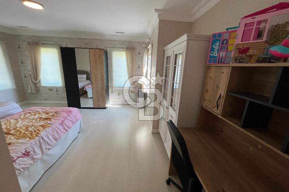 KARAAĞAÇ SUNFLOWER VİLLALARINDA KİRALIK 6+1 VİLLA HAVUZLU