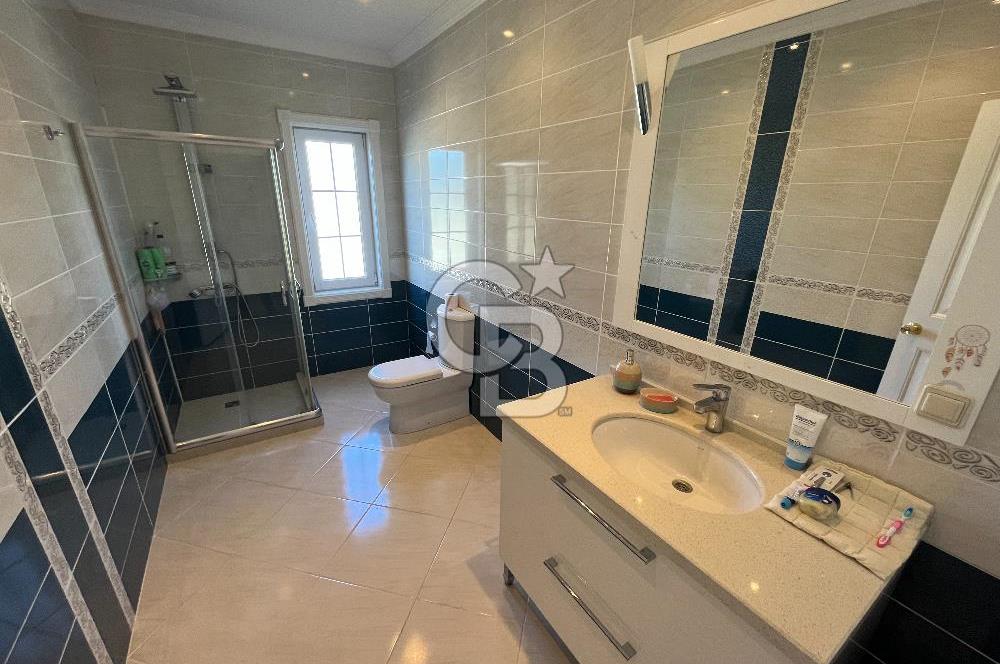 KARAAĞAÇ SUNFLOWER VİLLALARINDA KİRALIK 6+1 VİLLA HAVUZLU