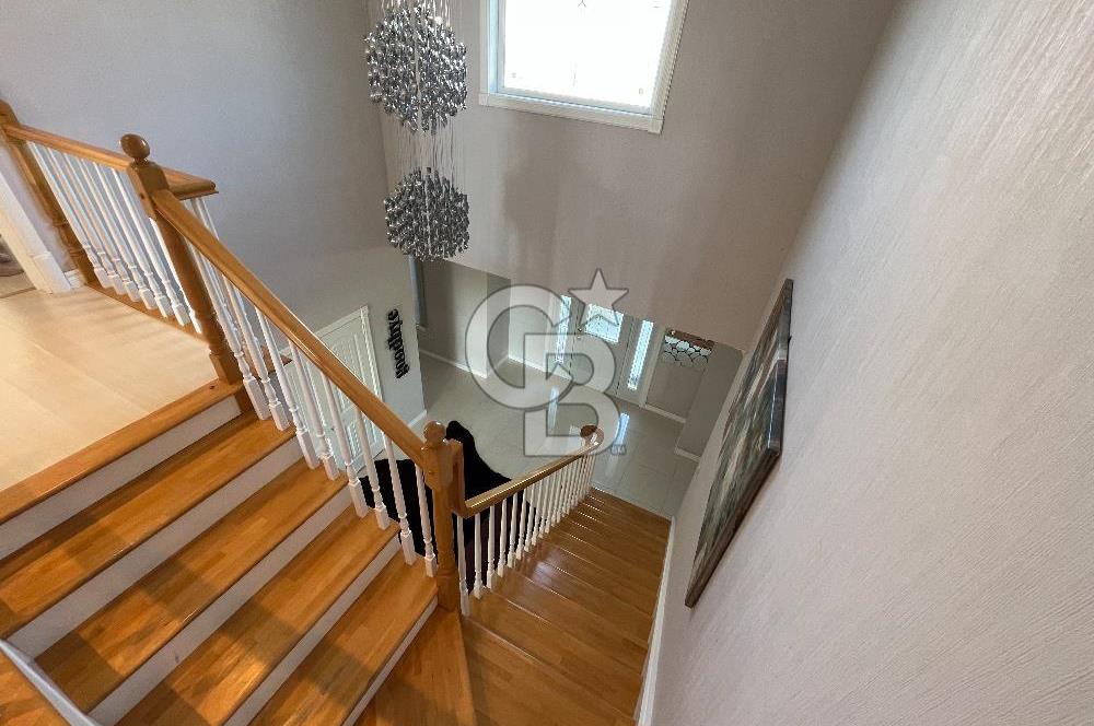 KARAAĞAÇ SUNFLOWER VİLLALARINDA KİRALIK 6+1 VİLLA HAVUZLU