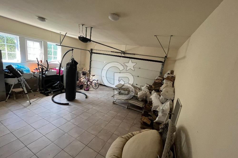 KARAAĞAÇ SUNFLOWER VİLLALARINDA KİRALIK 6+1 VİLLA HAVUZLU