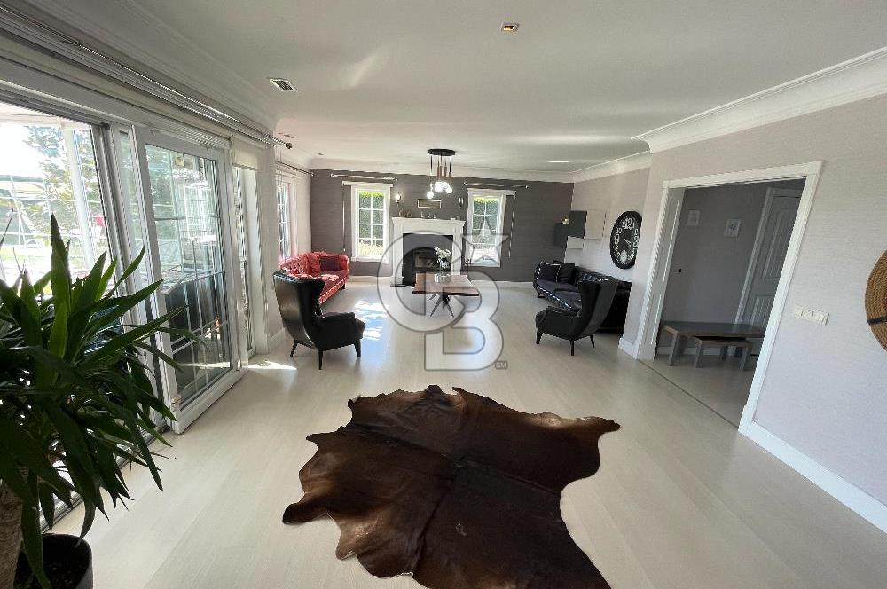 KARAAĞAÇ SUNFLOWER VİLLALARINDA KİRALIK 6+1 VİLLA HAVUZLU