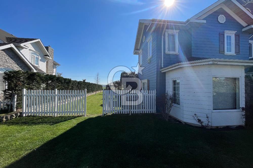 KARAAĞAÇ SUNFLOWER VİLLALARINDA KİRALIK 6+1 VİLLA HAVUZLU