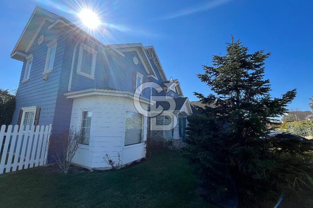 KARAAĞAÇ SUNFLOWER VİLLALARINDA KİRALIK 6+1 VİLLA HAVUZLU