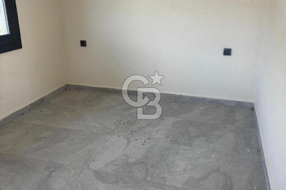 MİLAS MERKEZDE SATILIK 3 KATLI MÜSTAKİL EV