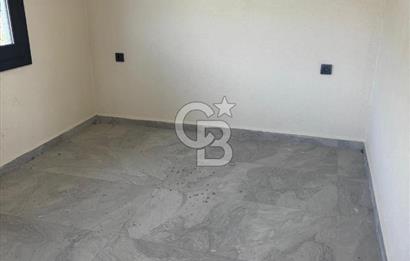 MİLAS MERKEZDE SATILIK 3 KATLI MÜSTAKİL EV