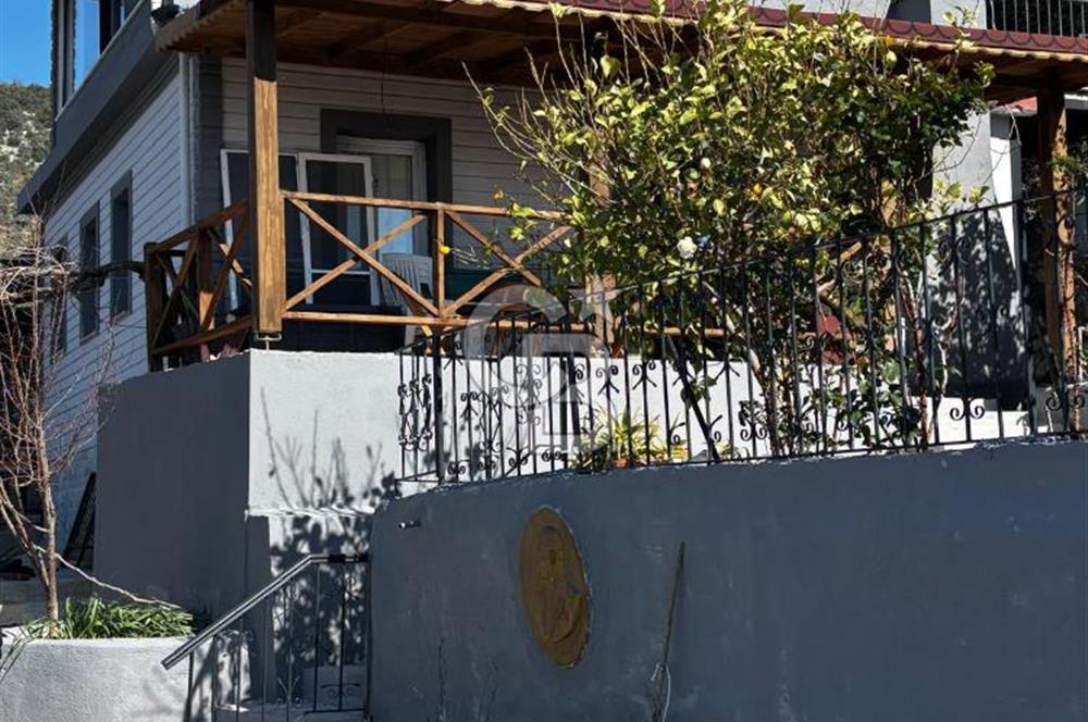 MİLAS MERKEZDE SATILIK 3 KATLI MÜSTAKİL EV