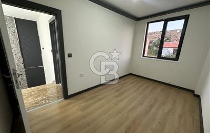 Pursaklar Sirkeli İmarlı İskanlı Havuzlu Satılık 3+1 Lüks Villa