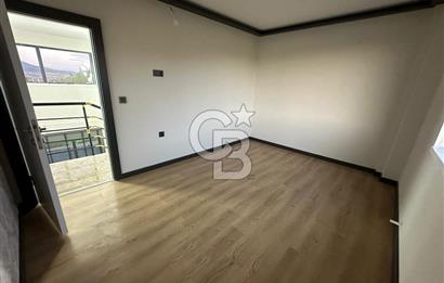 Pursaklar Sirkeli İmarlı İskanlı Havuzlu Satılık 3+1 Lüks Villa