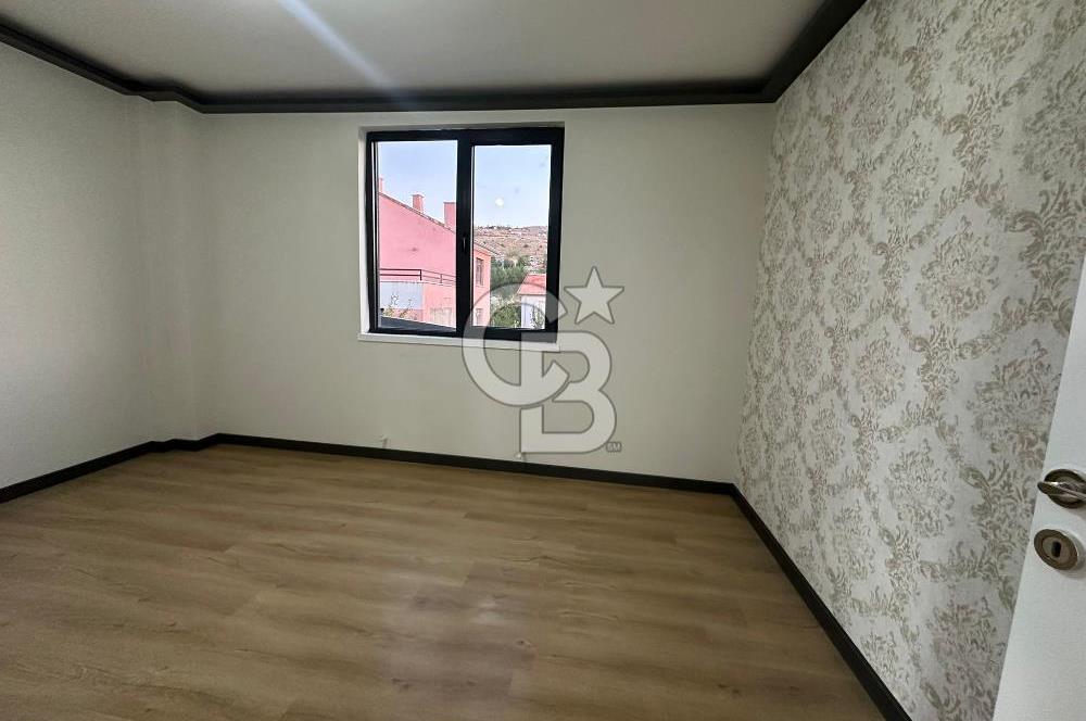 Pursaklar Sirkeli İmarlı İskanlı Havuzlu Satılık 3+1 Lüks Villa