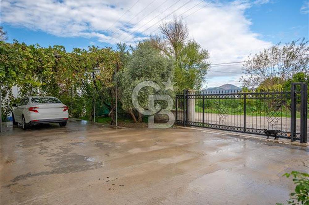 MUĞLA ORTACA DA FIRSAT. MÜSTAKİL 2 ADET 3+1 DAİRE VE ARSASI