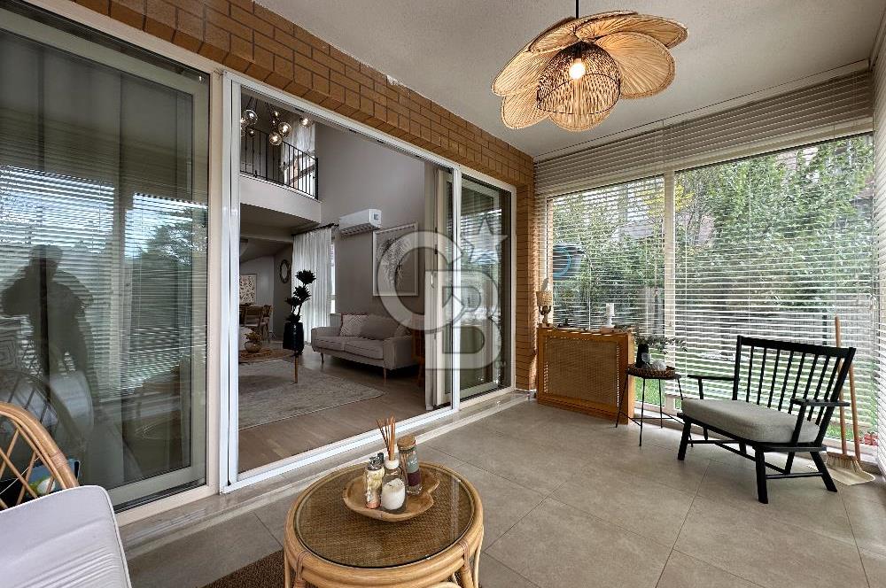 BAHÇEŞEHİR ESTONŞEHİR KORU 4.5+1 SATILIK KÖŞE BAHÇE DUBLEKSİ