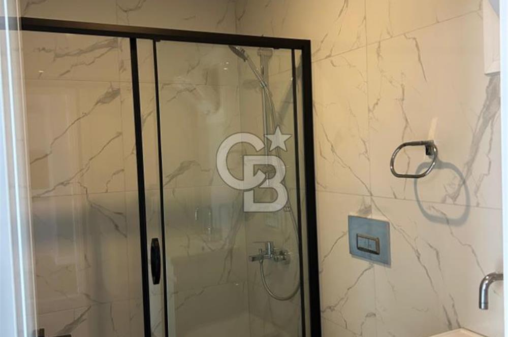 Cumhuriyet Mahallesi’nde  Deniz Manzaralı Lüks Dubleks Daire