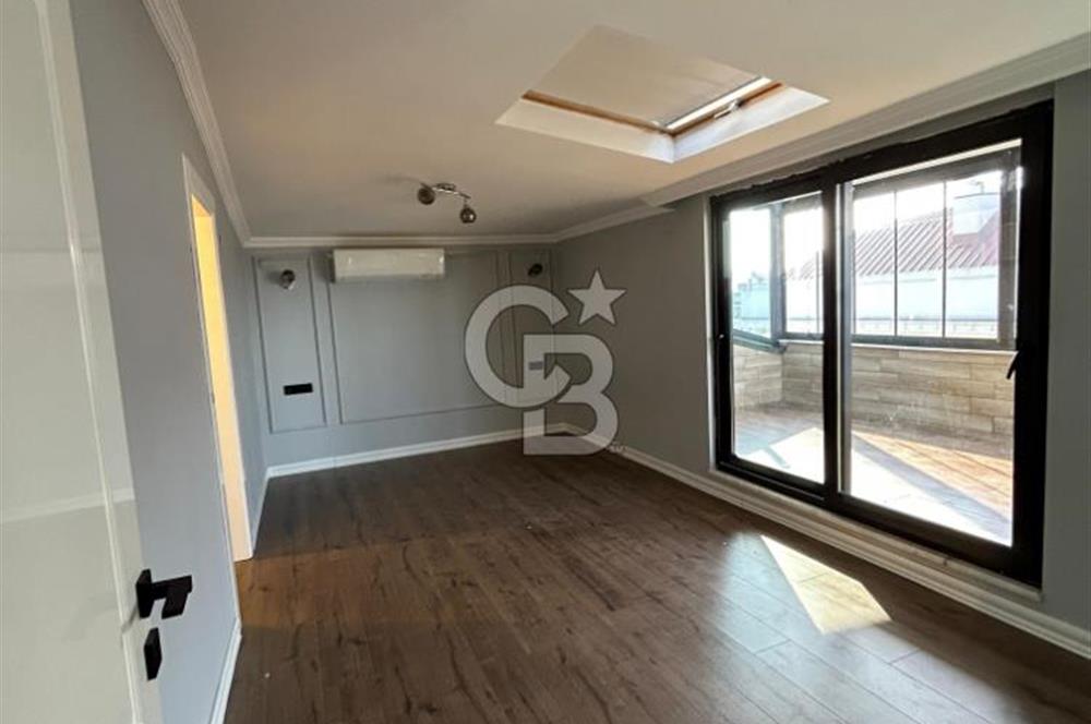 Cumhuriyet Mahallesi’nde  Deniz Manzaralı Lüks Dubleks Daire