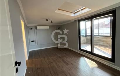 Cumhuriyet Mahallesi’nde  Deniz Manzaralı Lüks Dubleks Daire