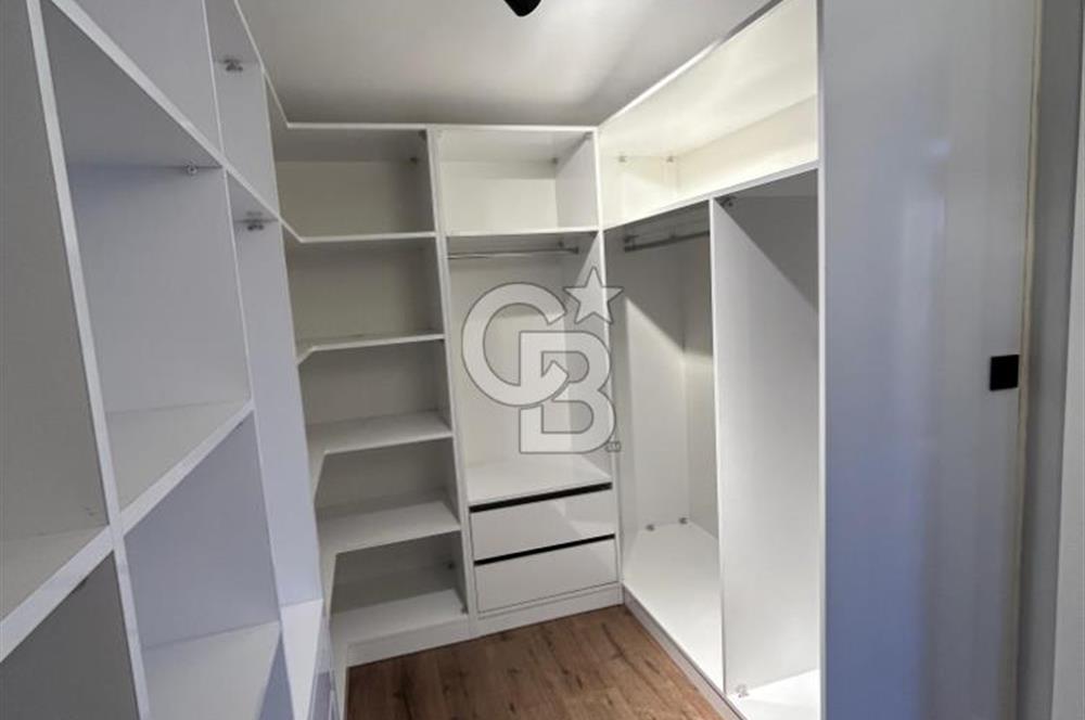 Cumhuriyet Mahallesi’nde  Deniz Manzaralı Lüks Dubleks Daire