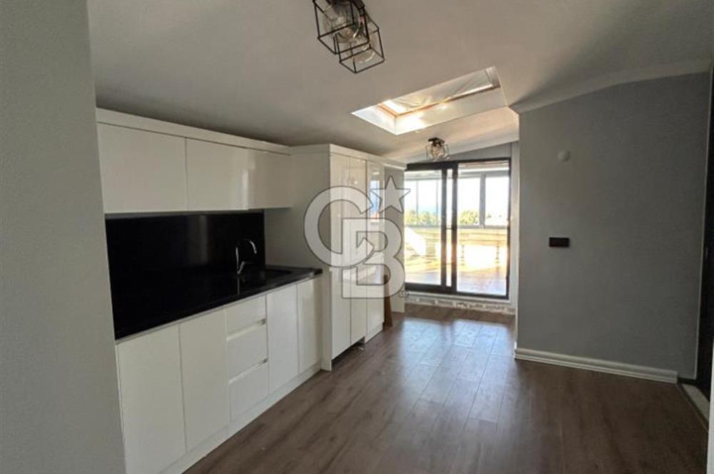 Cumhuriyet Mahallesi’nde  Deniz Manzaralı Lüks Dubleks Daire