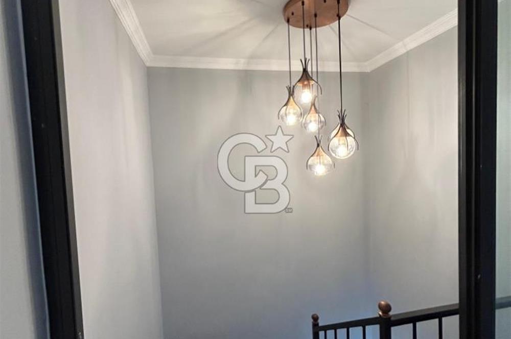 Cumhuriyet Mahallesi’nde  Deniz Manzaralı Lüks Dubleks Daire