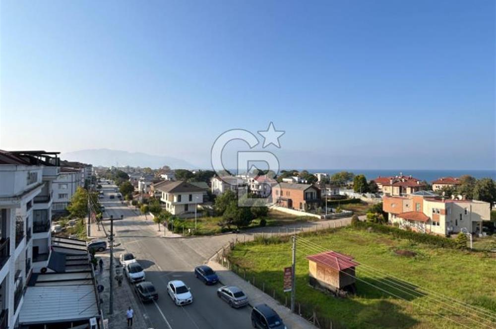 Cumhuriyet Mahallesi’nde  Deniz Manzaralı Lüks Dubleks Daire