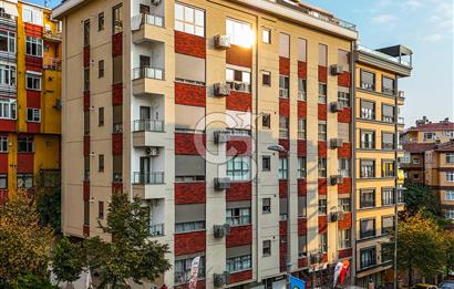 BEŞİKTAŞ DİKİLİTAŞ’TA SATILIK MANZARALI, YENİ VE KAT MÜLKİYETLİ ÇATI DUBLEKS