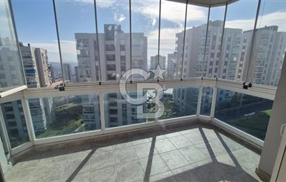 Burak Kul'dan Karşıyaka YÜKSEK VADİ SİTESİ 3+1 Fırsat Daire