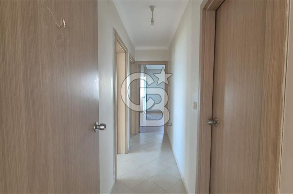 Burak Kul'dan Karşıyaka YÜKSEK VADİ SİTESİ 3+1 Fırsat Daire