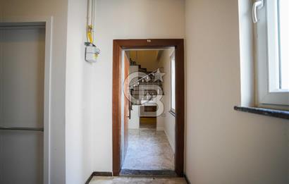 BEŞİKTAŞ DİKİLİTAŞ’TA SATILIK MANZARALI, YENİ VE KAT MÜLKİYETLİ ÇATI DUBLEKS