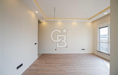 BEŞİKTAŞ DİKİLİTAŞ’TA SATILIK MANZARALI, YENİ VE KAT MÜLKİYETLİ ÇATI DUBLEKS