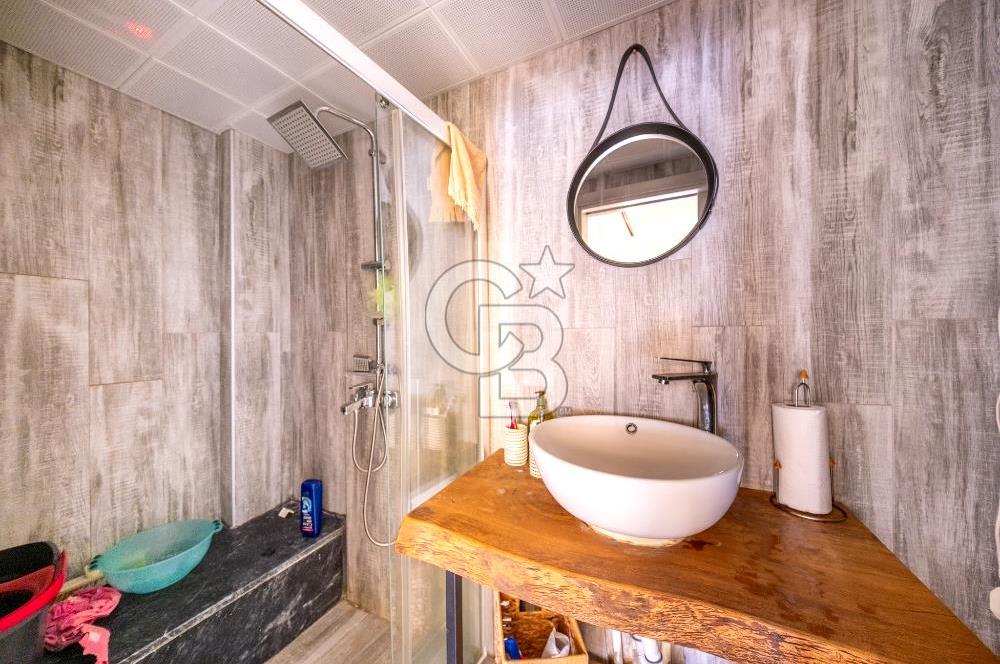 Kahramandere Özege Sitesinde 5+2 Satılık Villa