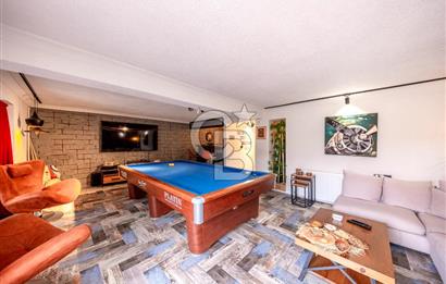 Kahramandere Özege Sitesinde 5+2 Satılık Villa