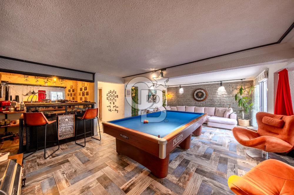 Kahramandere Özege Sitesinde 5+2 Satılık Villa