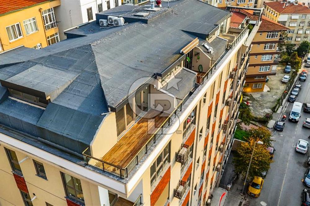 BEŞİKTAŞ DİKİLİTAŞ’TA SATILIK MANZARALI, YENİ VE KAT MÜLKİYETLİ ÇATI DUBLEKS