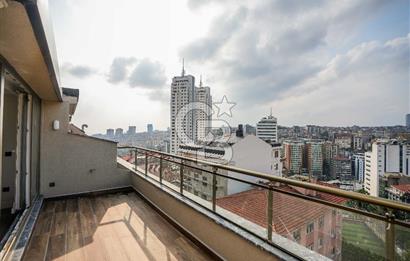 BEŞİKTAŞ DİKİLİTAŞ’TA SATILIK MANZARALI, YENİ VE KAT MÜLKİYETLİ ÇATI DUBLEKS