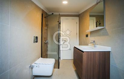 BEŞİKTAŞ DİKİLİTAŞ’TA SATILIK MANZARALI, YENİ VE KAT MÜLKİYETLİ ÇATI DUBLEKS