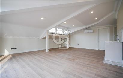 BEŞİKTAŞ DİKİLİTAŞ’TA SATILIK MANZARALI, YENİ VE KAT MÜLKİYETLİ ÇATI DUBLEKS