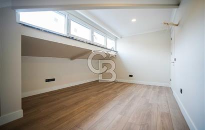 BEŞİKTAŞ DİKİLİTAŞ’TA SATILIK MANZARALI, YENİ VE KAT MÜLKİYETLİ ÇATI DUBLEKS