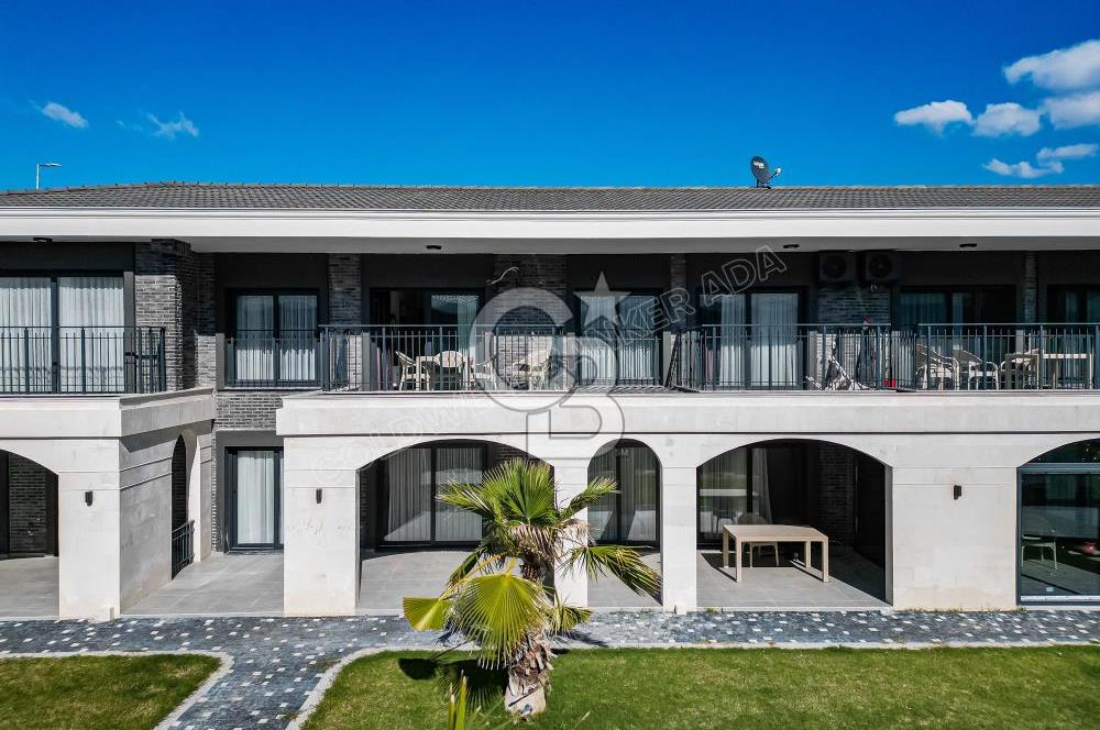 KUŞADASI KUŞTUR MAHALLESİNDE DENİZE YÜRÜME MESAFESİNDE 1+1 RESİDENCE 