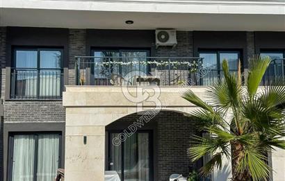 KUŞADASI KUŞTUR MAH. HAVUZ MANZARALI 2+1 LÜKS RESİDENCE 